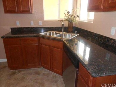 6748 Ivanpah Ave, Twentynine Palms, CA 92277 - photo 7