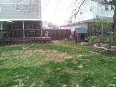 1310 Greenview Dr, Bethlehem, PA 18018 - photo 5