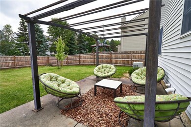 8529 Forest View Dr, Olmsted Falls, OH 44138 - photo 6