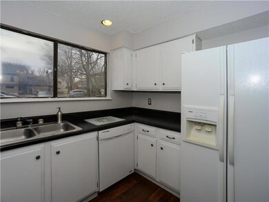 6616 Halsey St, Shawnee, KS 66216 - photo 7