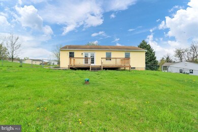 3862 Albert Ave, Greencastle, PA 17225 - photo 3