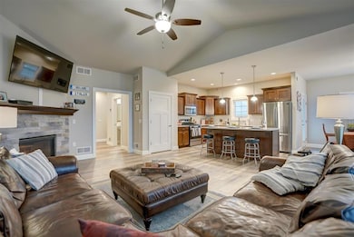 6287 Stone Gate Dr, Fitchburg, WI 53719 - photo 3