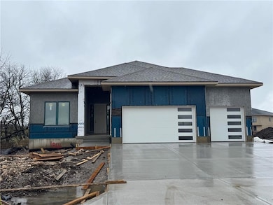 18616 Ironwood St, Overland Park, KS 66085 - photo 2