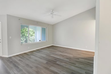 815 W Boynton Beach Blvd unit 10-202, Boynton Beach, FL 33426 - photo 4
