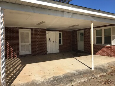 508 S Woolfork Ave, Donalsonville, GA 39845 - photo 4