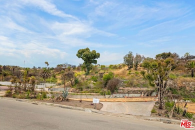 820 Jacon Way, Pacific Palisades, CA 90272 - photo 2