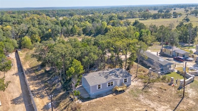 107 Los Cueva Rd, Elgin, TX 78621 - photo 2