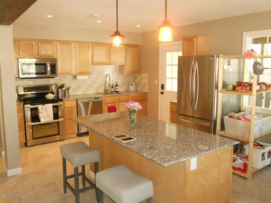 06 kitchen