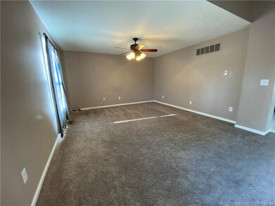 428 S Parkline Dr, New Albany, IN 47150 - photo 3