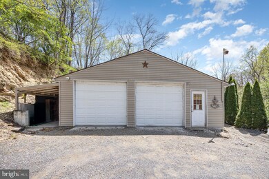 683 Magaro Rd, Enola, PA 17025 - photo 2