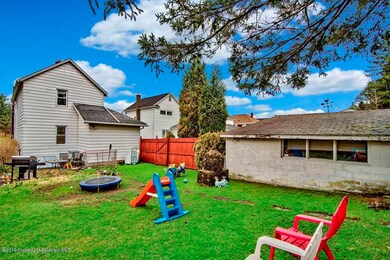 114 Vaughn St, Olyphant, PA 18447 - photo 7