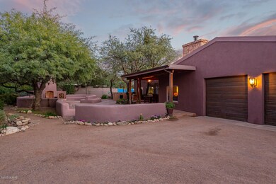 Frontyard & Garage