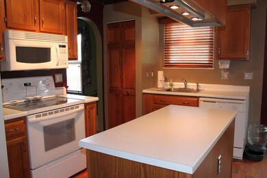 Kitchen with island