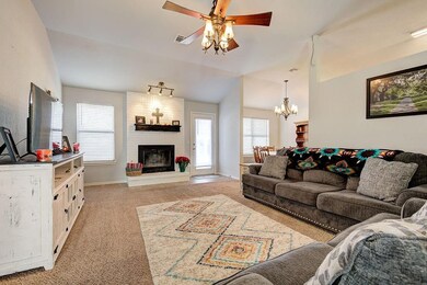 601 Verreaux Dr, Norman, OK 73072 - photo 4