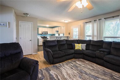 5109 Perry Ln, Shawnee, KS 66203 - photo 6