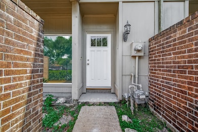 12691 Briar Patch Rd unit 5, Houston, TX 77077 - photo 4