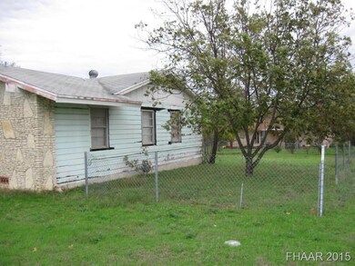 1109 S 21st St, Copperas Cove, TX 76522 - photo 3