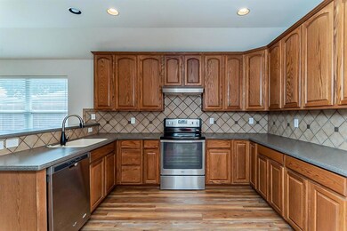 2008 Belmont Park Dr, Denton, TX 76210 - photo 4