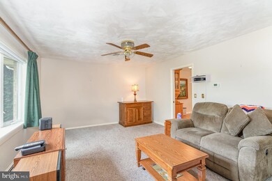 2016 S Forge Rd, Palmyra, PA 17078 - photo 5