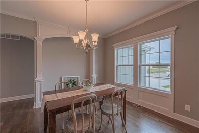 10423 N Chelsea Ave, Kansas City, MO 64156 - photo 4