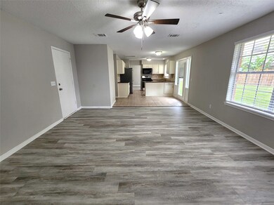 7863 Maple Brook Ln, Houston, TX 77095 - photo 7