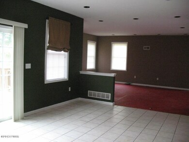 22 Pitcavage Ct, Hamlin, PA 18427 - photo 5