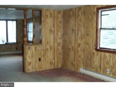 1326 Spruce St, Ashland, PA 17921 - photo 2