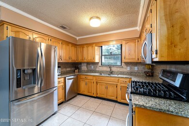 4706 Daughtry Blvd E, Jacksonville, FL 32210 - photo 7