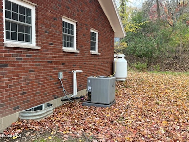 5 Zeph St, Wynantskill, NY 12198 - photo 7