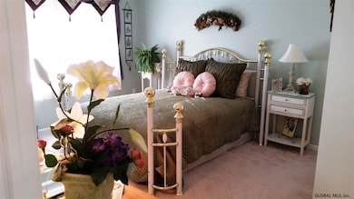 57 Brendan Ln, Schenectady, NY 12309 - photo 7