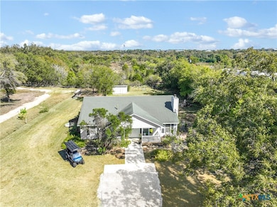 846 Ewelling Ln, New Braunfels, TX 78130 - photo 3