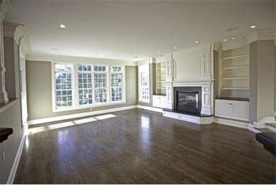 580 South St, Needham, MA 02492 - photo 7