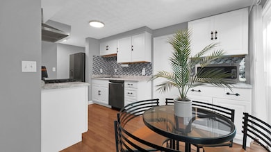 2509 Burgandy Ln unit 46B, Columbus, OH 43232 - photo 6