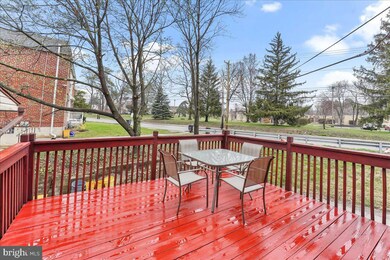 493 Westmont Dr, Darby, PA 19023 - photo 6