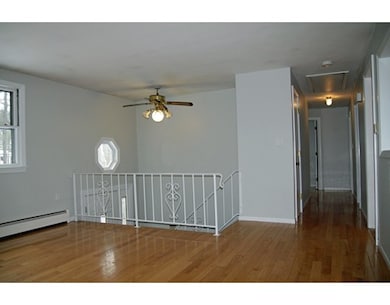 19 Gordon Dr, Londonderry, NH 03053 - photo 5