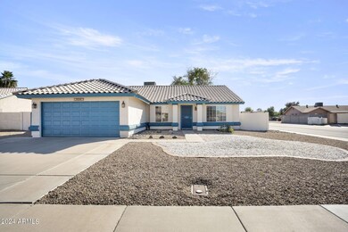 1-web-or-mls-6867-w-beryl-ave
