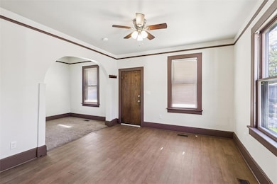 1925 Francis Ave, Des Moines, IA 50314 - photo 2