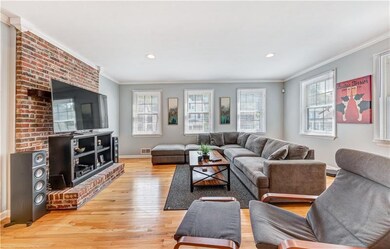 194 Plymouth St, Pittsburgh, PA 15211 - photo 4