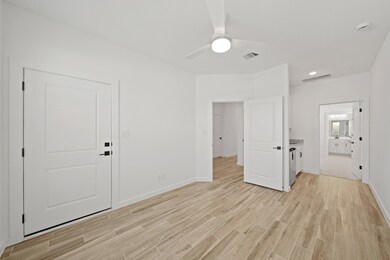 443 E Rose Marie Ln, Montgomery, TX 77356 - photo 5