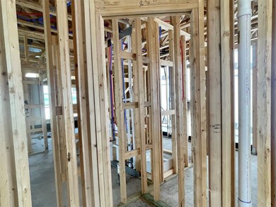 3073 Clydesdale Dr, Alvin, TX 77511 - photo 4