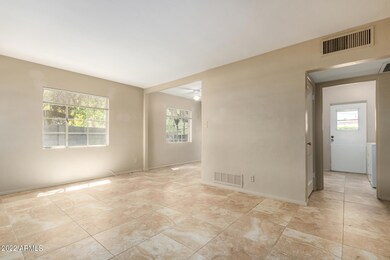 3506 E Piccadilly Rd, Phoenix, AZ 85018 - photo 3