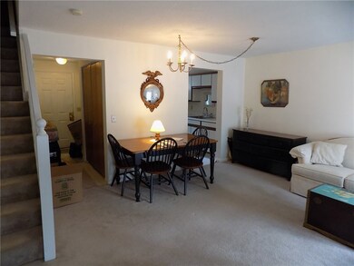 Living Room/Dining area