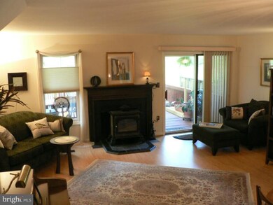 13124 Kara Ln, Silver Spring, MD 20904 - photo 5