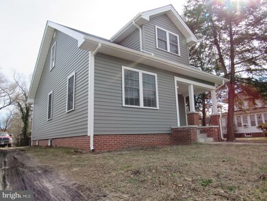 711 West St, Laurel, DE 19956 - photo 3