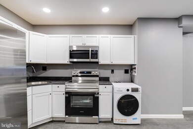 306 S Smallwood St, Baltimore, MD 21223 - photo 4