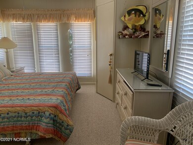1530 Salter Path Rd unit 47, Atlantic Beach, NC 28512 - photo 3