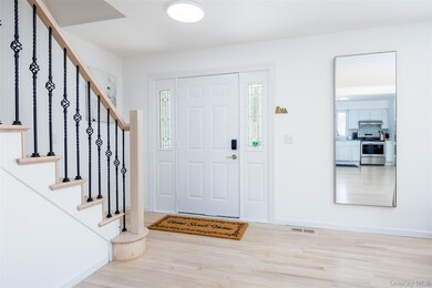 371 S River Rd, Calverton, NY 11933 - photo 5