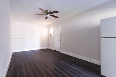 26701 SW 137th Ave unit 5, Homestead, FL 33032 - photo 4