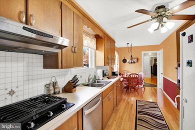 56 Ridge View Dr, Leola, PA 17540 - photo 6