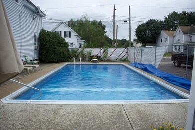 69 Pine St, Rochester, NH 03867 - photo 5